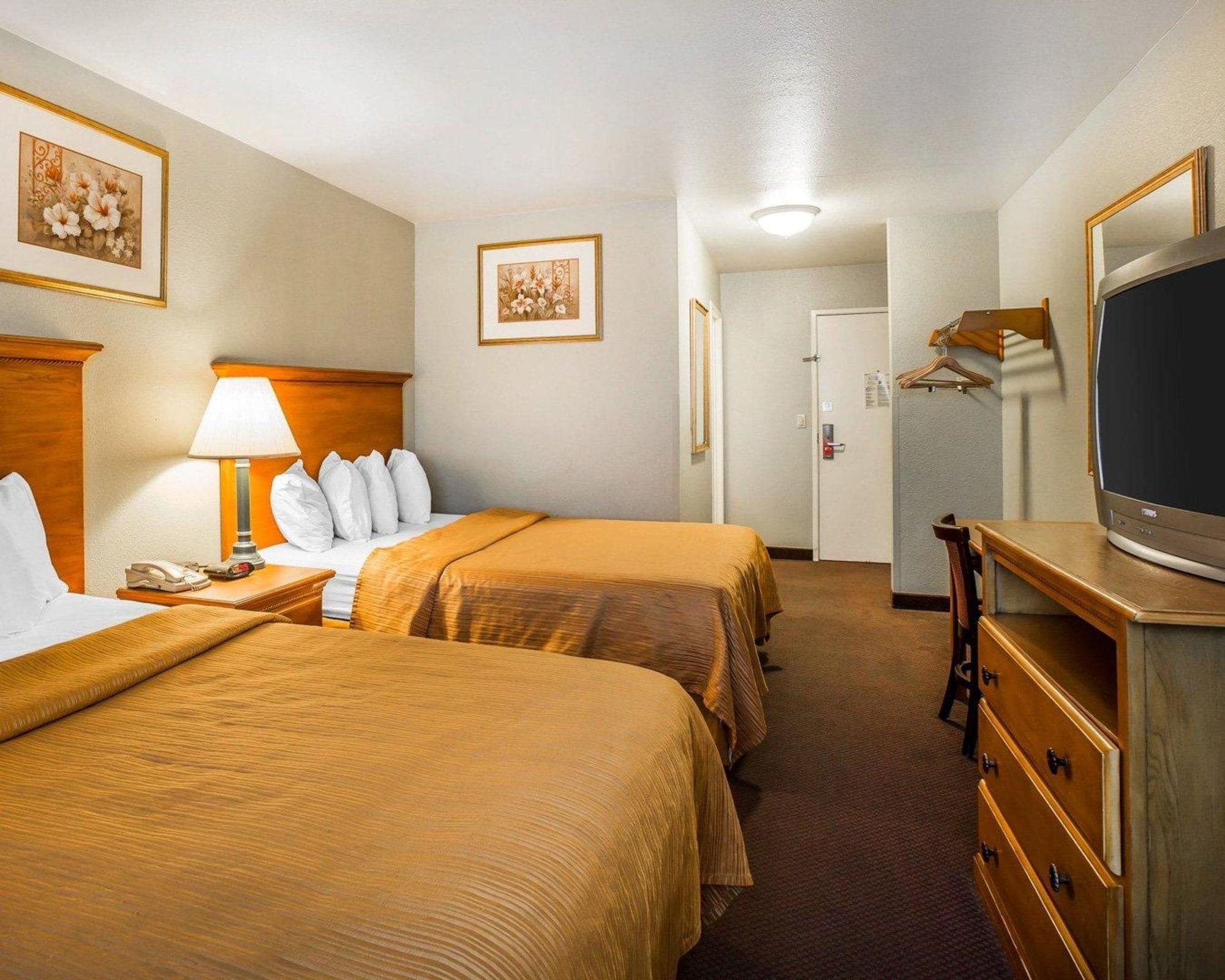 Quality Inn Tracy I-205 Luaran gambar